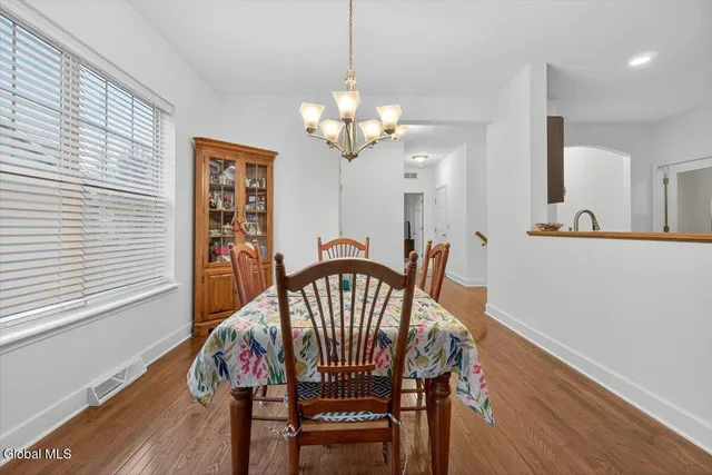 $420,000 | 3 B Winchester Place, Halfmoon, NY 12118