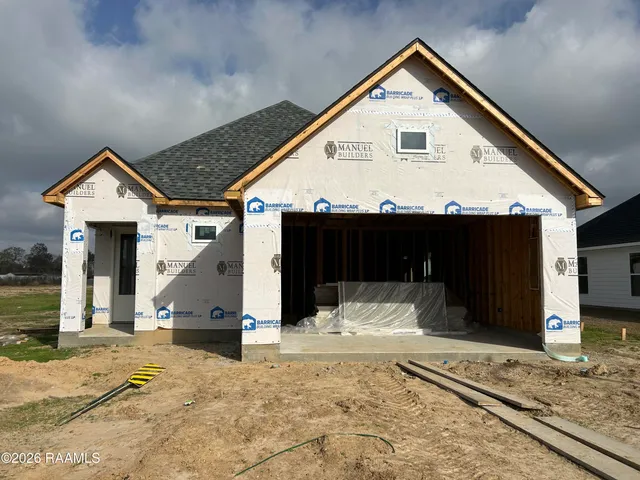 $268,500 | 300 Long Creek, Scott, LA 70583