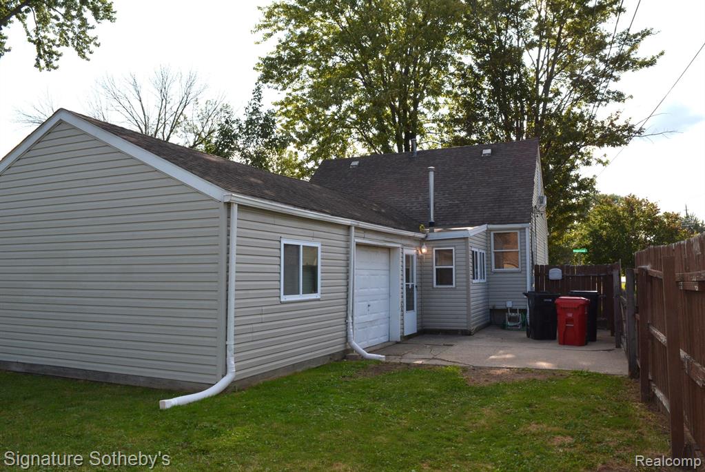 27360 Ridgewood Street Roseville, MI 48066 - Photo 31 of 32