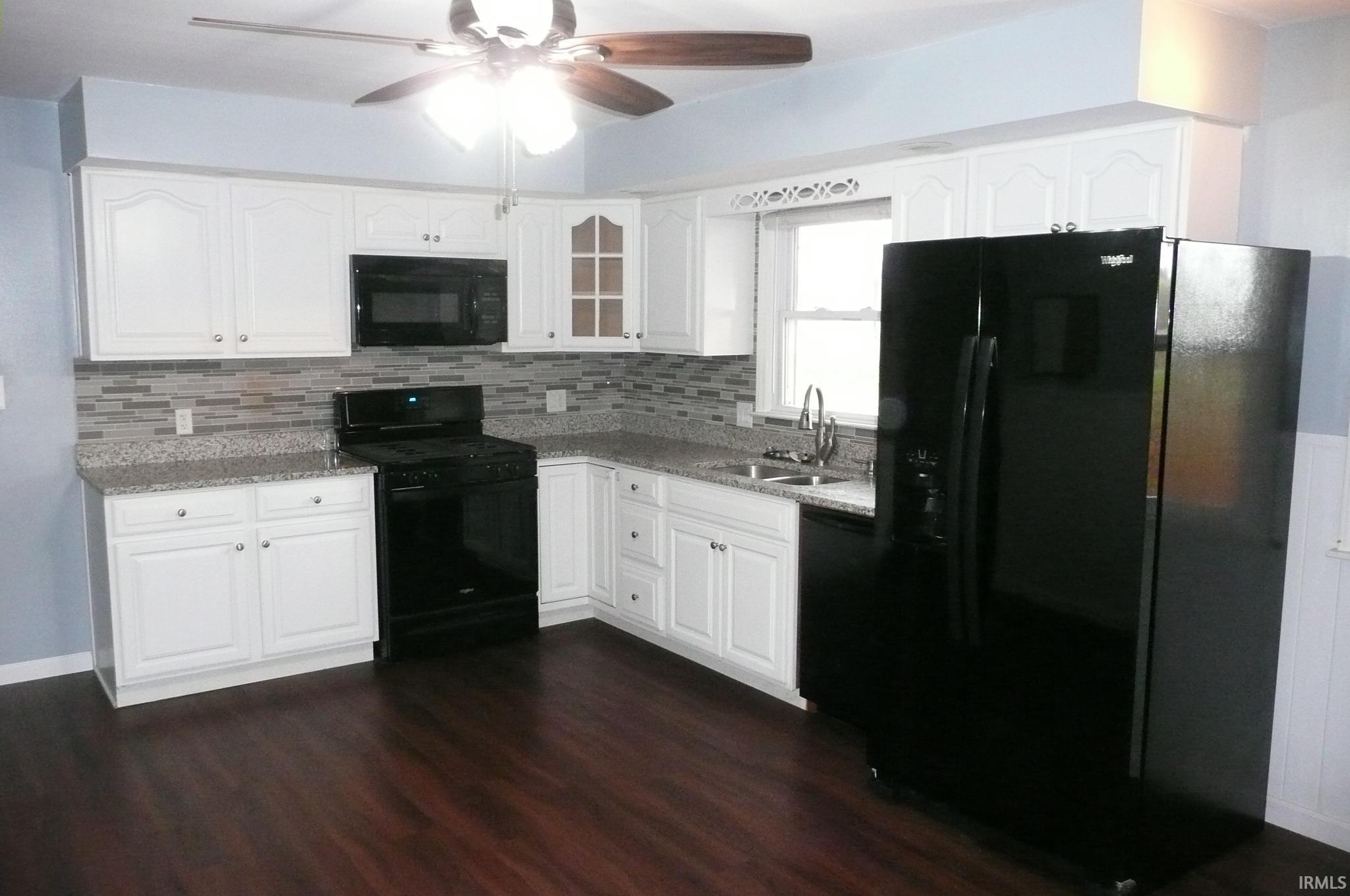 60173 Fir Road Mishawaka, IN 46544 - Photo 11 of 33