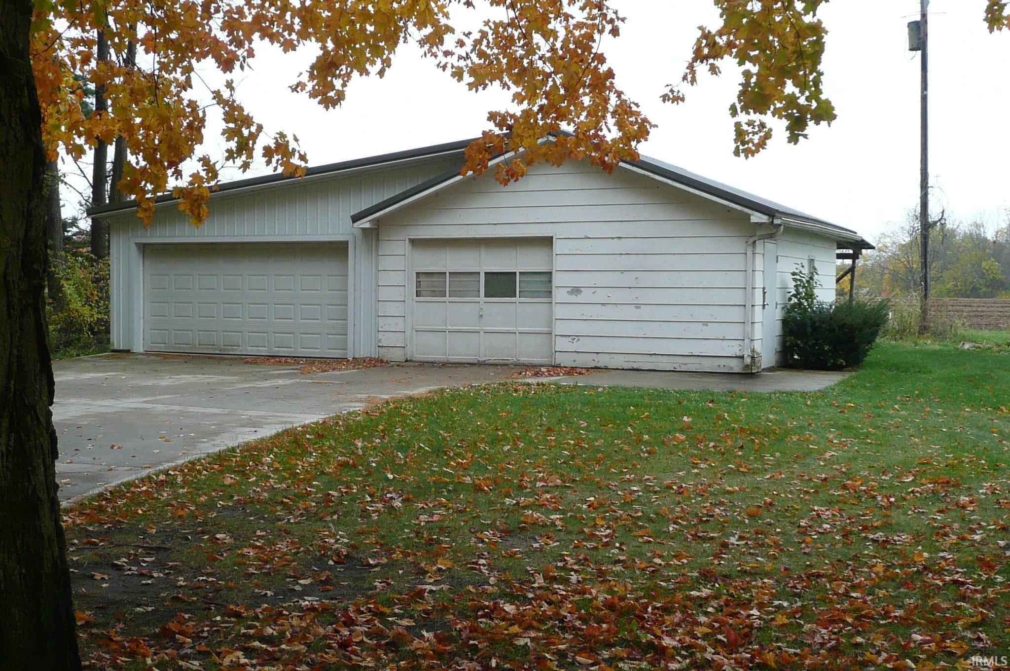 60173 Fir Road Mishawaka, IN 46544 - Photo 26 of 33