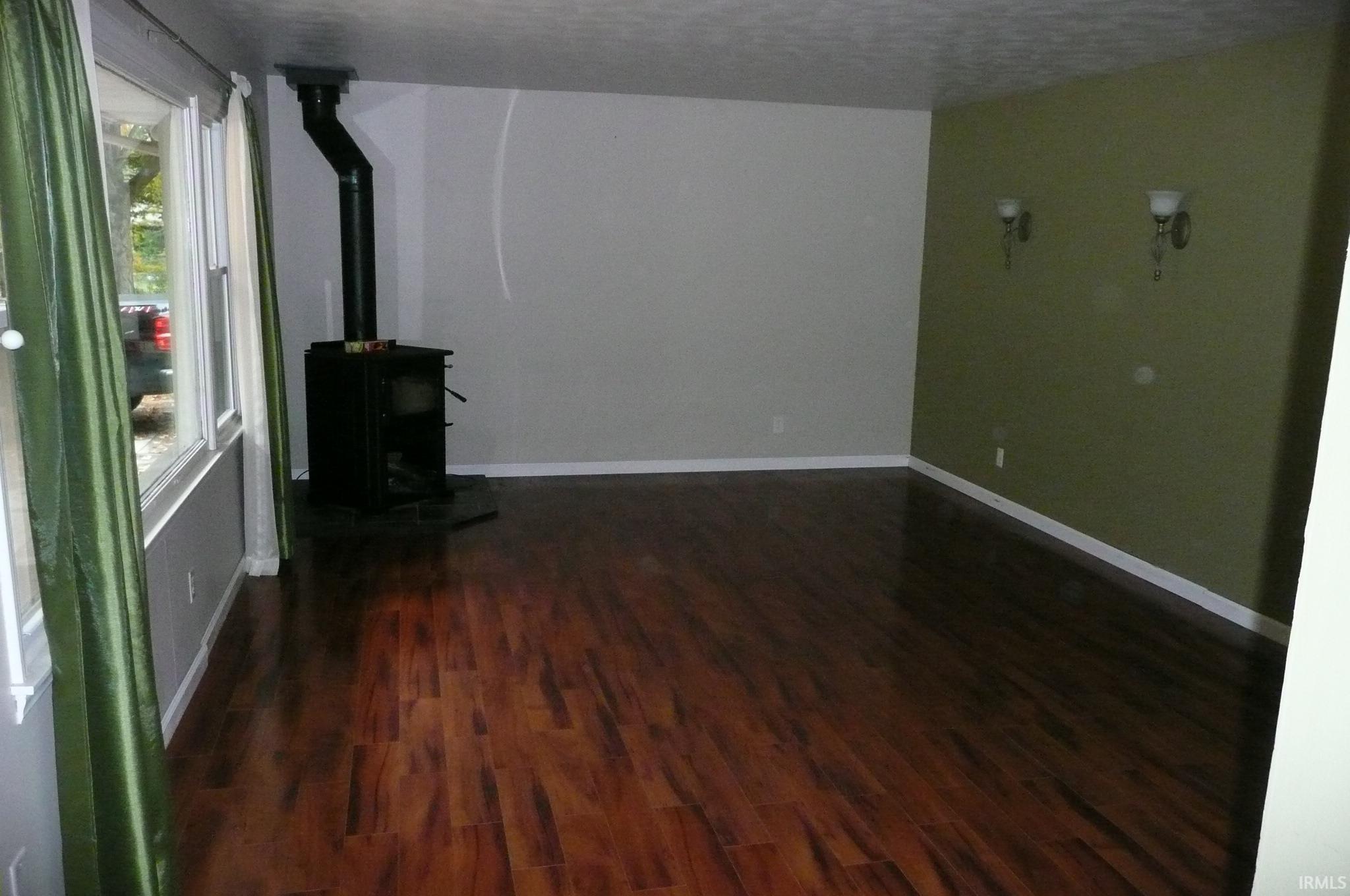 60173 Fir Road Mishawaka, IN 46544 - Photo 7 of 33