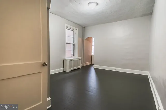 $1,800 | 876 North 23rd Street, Unit 1, Philadelphia, PA 19130