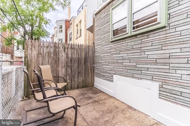 $1,800 | 876 North 23rd Street, Unit 1, Philadelphia, PA 19130