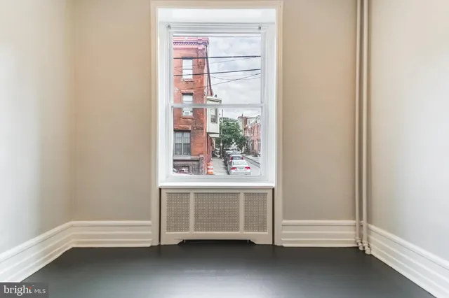 $1,800 | 876 North 23rd Street, Unit 1, Philadelphia, PA 19130