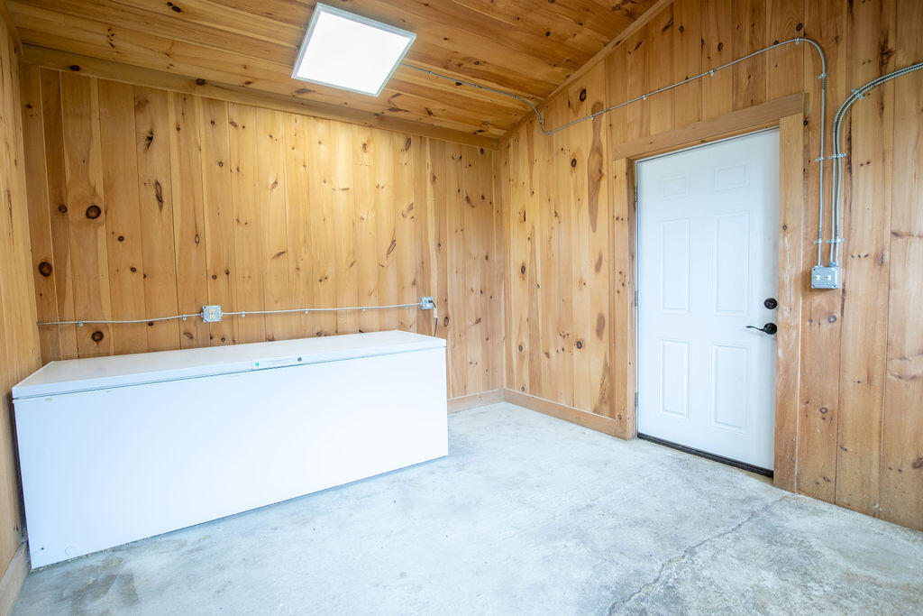 445 North Hill Road Buckfield, ME 04220 - Photo 38 of 69 1N3A5541-HDR