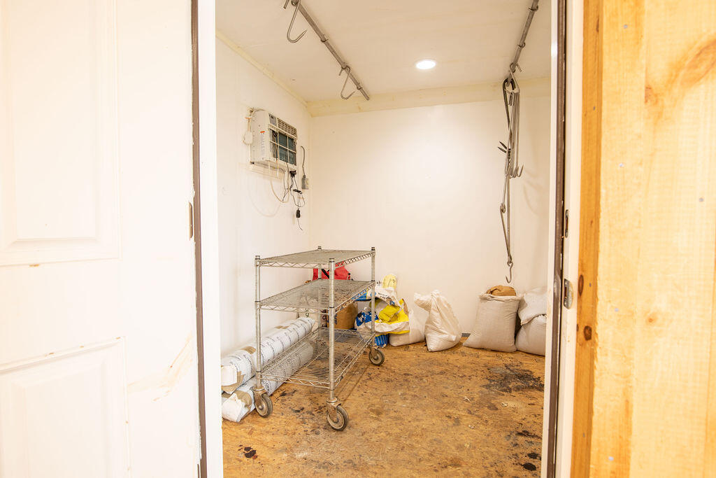 445 North Hill Road Buckfield, ME 04220 - Photo 45 of 69 1N3A5568-HDR