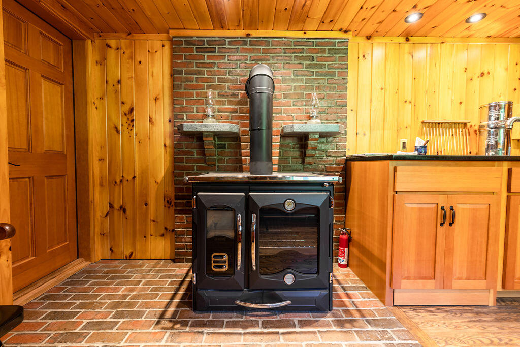 445 North Hill Road Buckfield, ME 04220 - Photo 8 of 69 1N3A5583-HDR