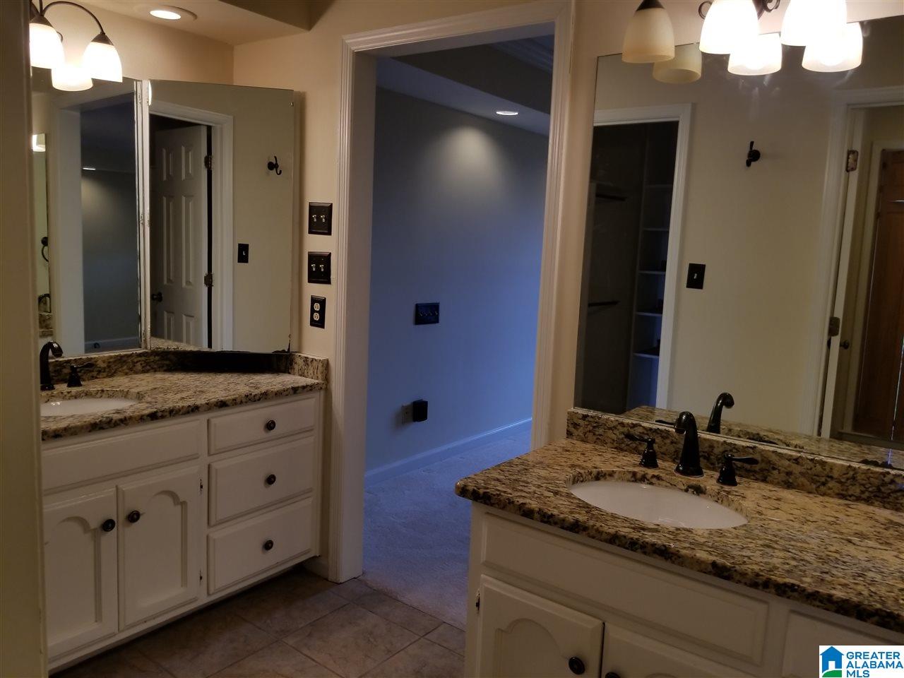 1432 Shades Crest Road Birmingham, AL 35226 - Photo 16 of 31