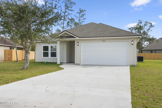 $364,000 | 2014 Norwood Place, Panama City, FL 32405