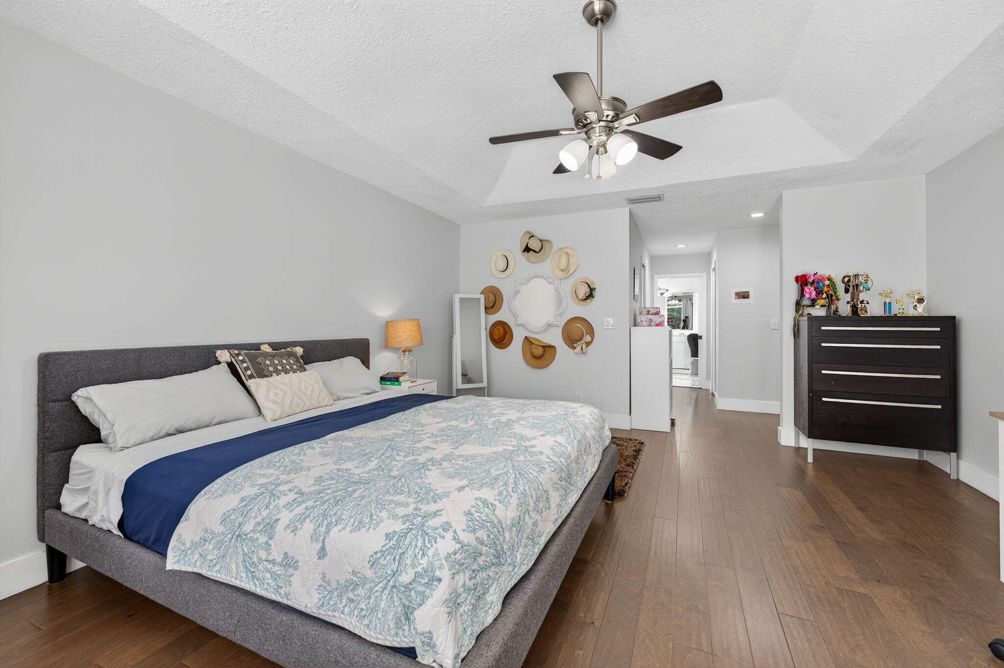 10738 Santa Rosa Drive Boca Raton, FL 33498 - Photo 28 of 106 26-web-or-mls-025_DSC09747