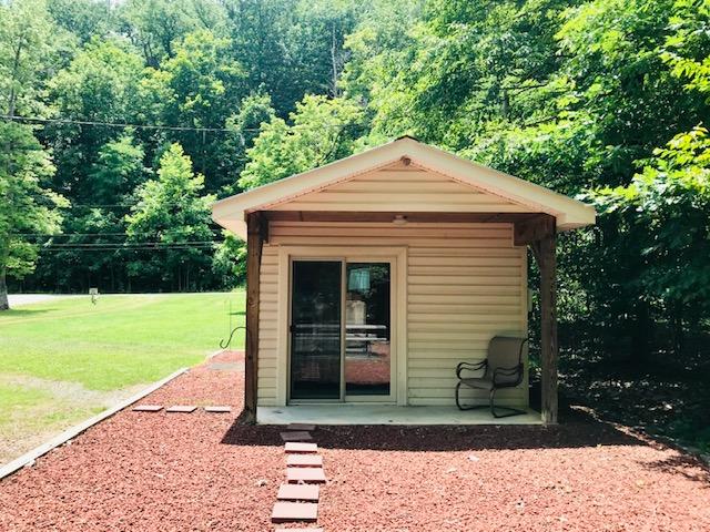 115 River Road North Covington, VA 24426 - Photo 6 of 49 IMG_9428