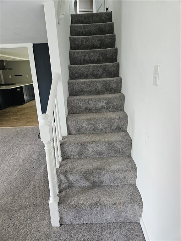 451 Buttermilk Hollow Road Irwin, PA 15642 - Photo 16 of 35 a view of entryway