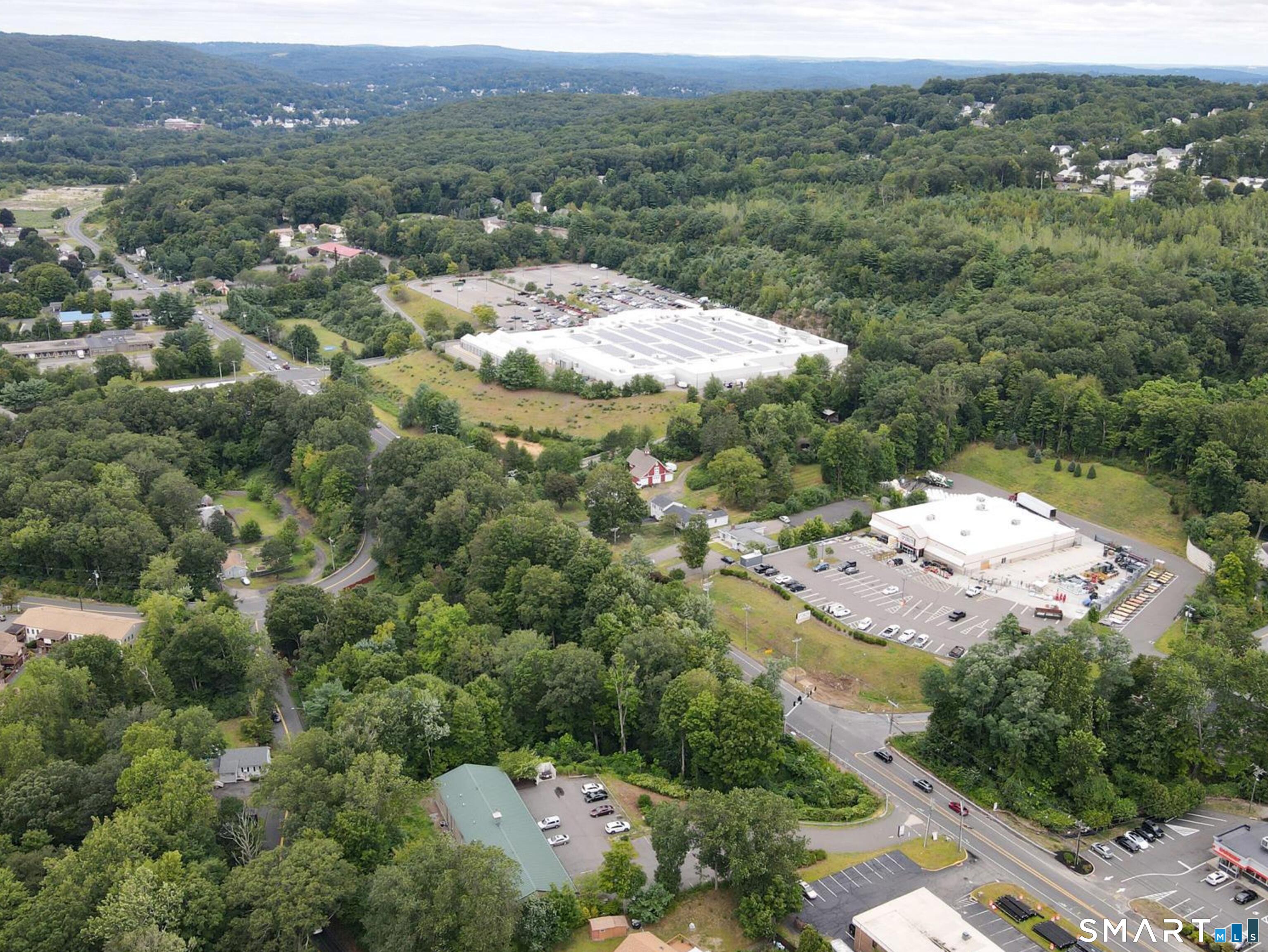 738 Beacon Valley Road Naugatuck, CT 06770 - Photo 12 of 15