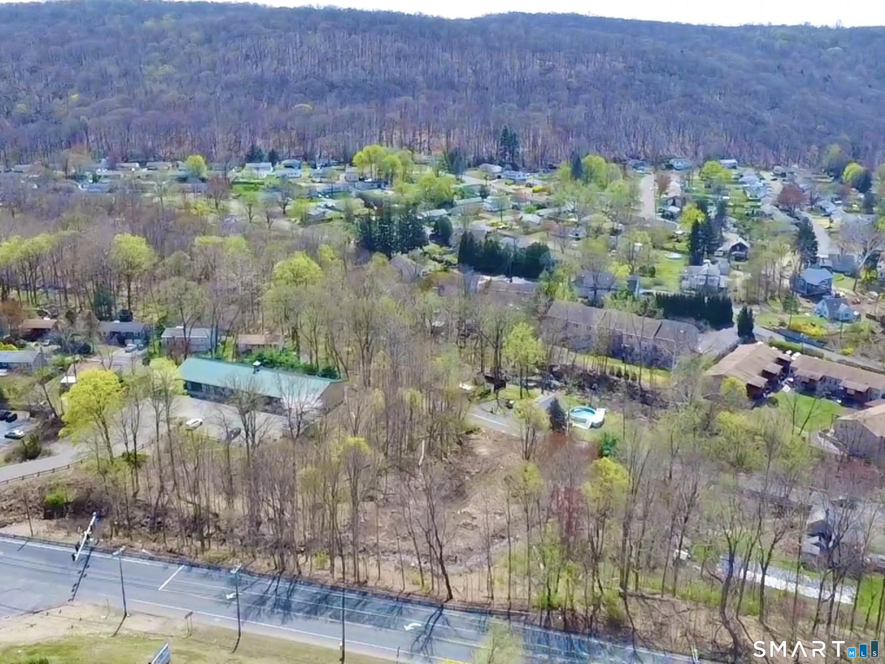 738 Beacon Valley Road Naugatuck, CT 06770 - Photo 6 of 15