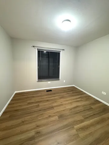 $2,300 | 630 Cross Creek Drive West, Unit BB2, Roselle, IL 60172