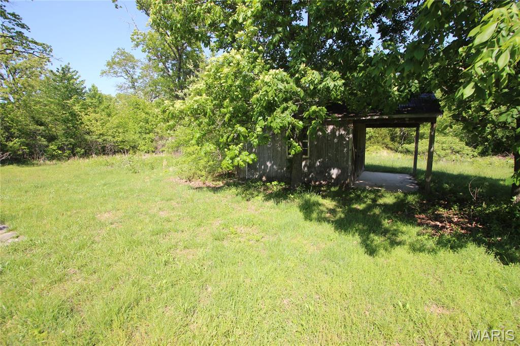 10195 Dellwood Road Mineral Point, MO 63660 - Photo 4 of 17