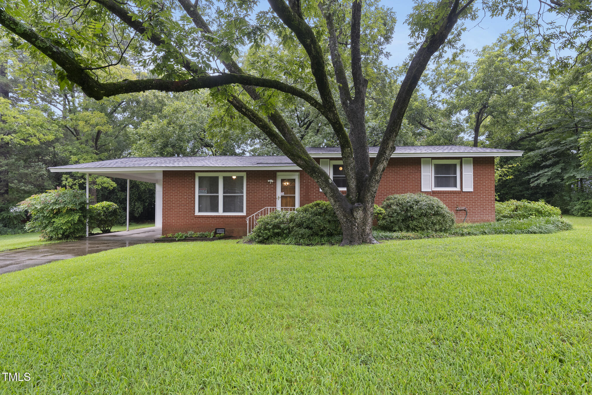 3609 Oates Drive Raleigh, NC 27604 - Photo 26 of 26 DSC09224