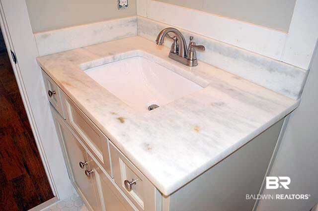 8647 Daintree Court Daphne, AL 36526 - Photo 8 of 29 Bath 3 vanity