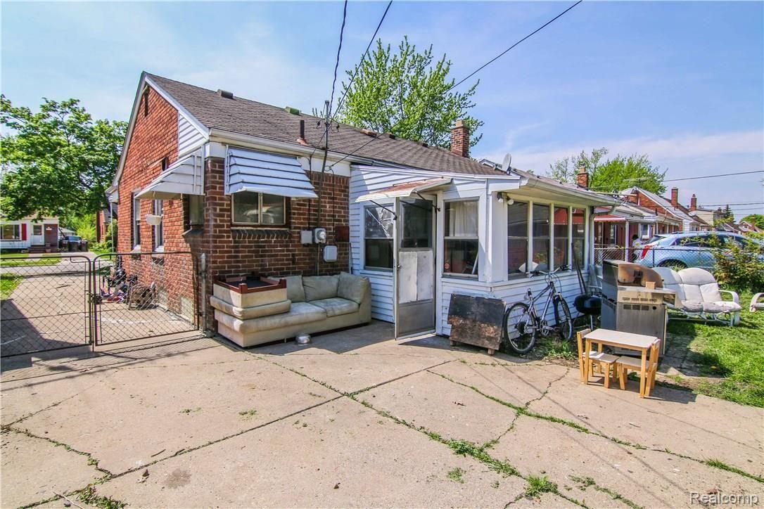 205 Shadowlawn Street Inkster, MI 48141 - Photo 18 of 18 untitled (35 of 35).jpg