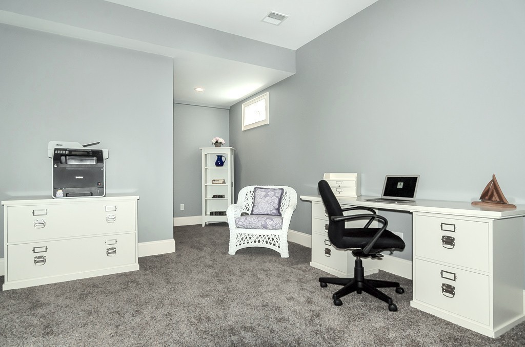 24 Ellicott Street Needham, MA 02492 - Photo 21 of 30 Gallery Image 21