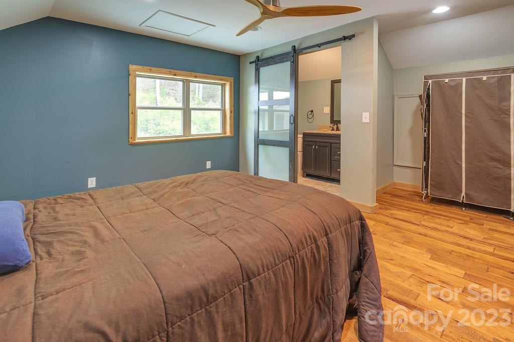 121 Grouse Point Road Hot Springs, NC 28743 - Photo 15 of 48 Gallery Image 15
