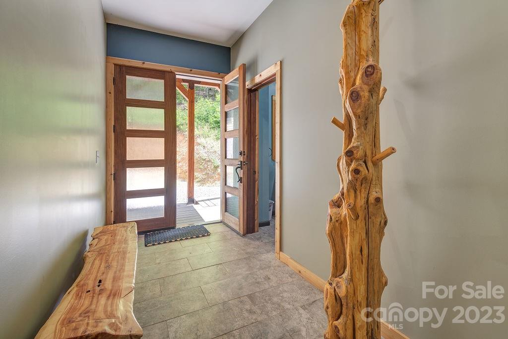 121 Grouse Point Road Hot Springs, NC 28743 - Photo 2 of 48 Gallery Image 2