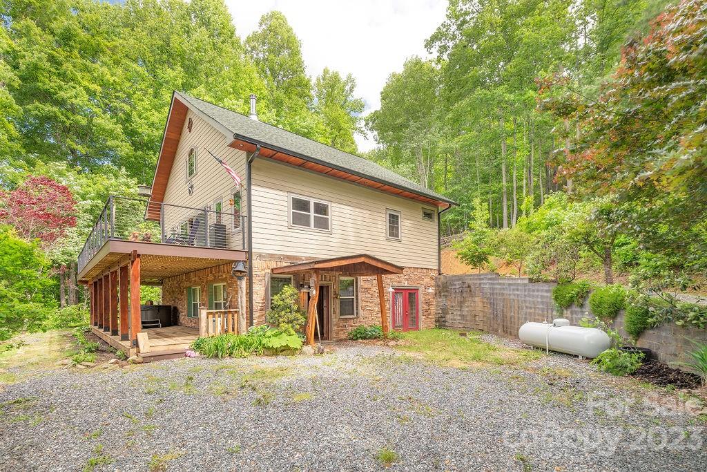 121 Grouse Point Road Hot Springs, NC 28743 - Photo 21 of 48 Gallery Image 21