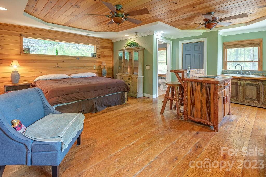 121 Grouse Point Road Hot Springs, NC 28743 - Photo 34 of 48 Gallery Image 34