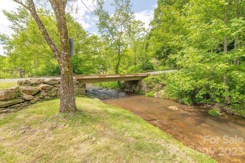 121 Grouse Point Road Hot Springs, NC 28743 - Photo 47 of 48 Gallery Image 47