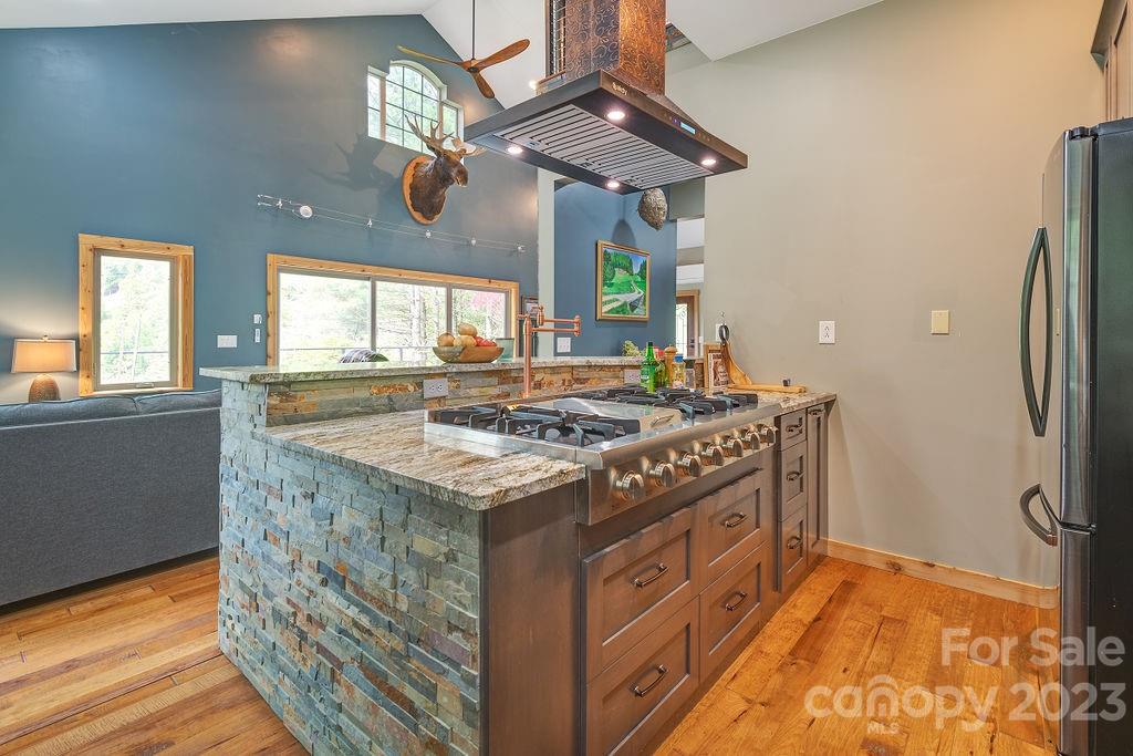 121 Grouse Point Road Hot Springs, NC 28743 - Photo 8 of 48 Gallery Image 8