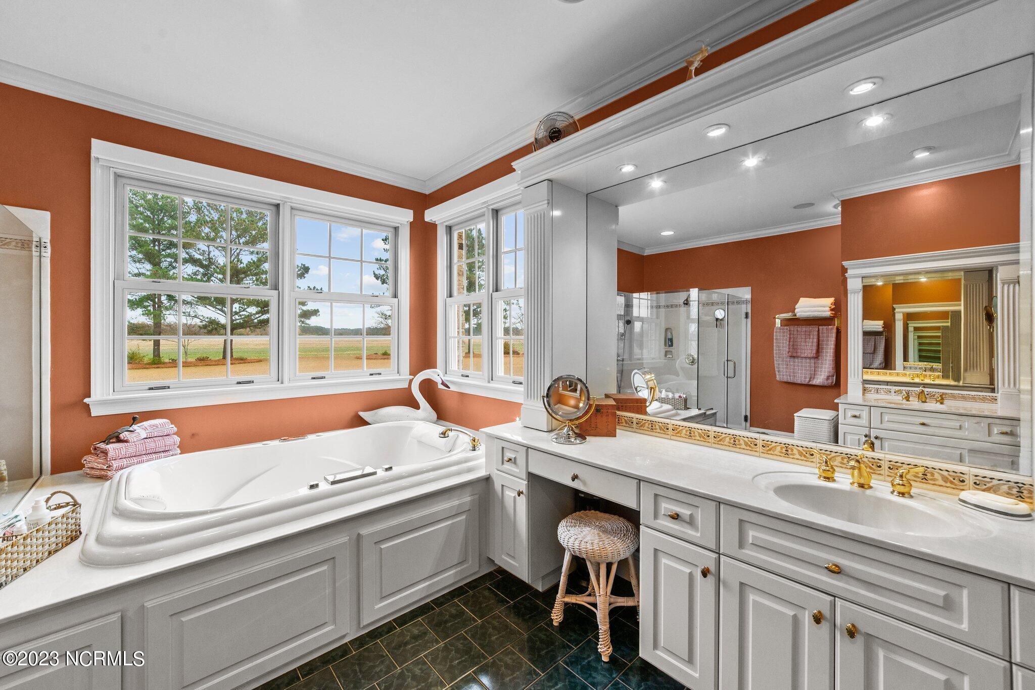 4824 Middle Road Trenton, NC 28585 - Photo 41 of 67 50-web-or-mls-DSC_6567