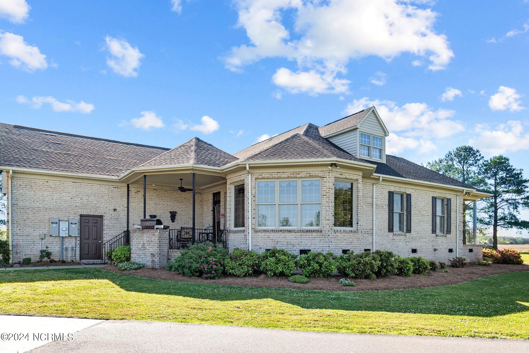 4824 Middle Road Trenton, NC 28585 - Photo 6 of 67 98-web-or-mls-DSC_4297