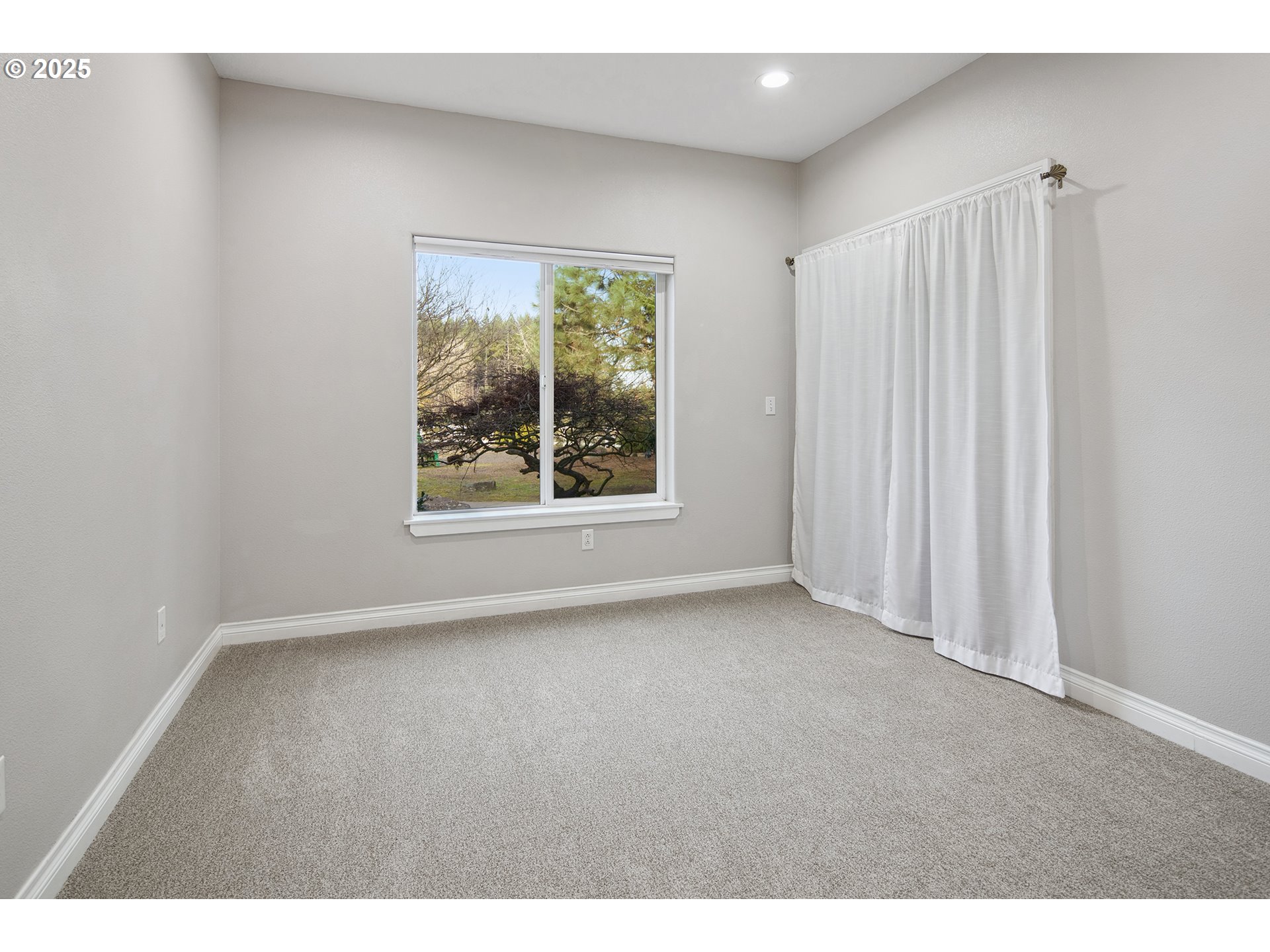 20143 Southwest Kruger Road Sherwood, OR 97140 - Photo 30 of 48 Gallery Image 30