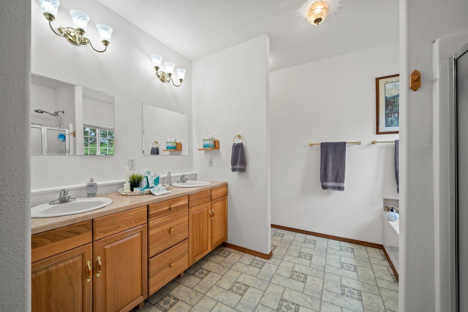 11225 South Meadow Road Medical Lake, WA 99022 - Photo 15 of 31 Gallery Image 15