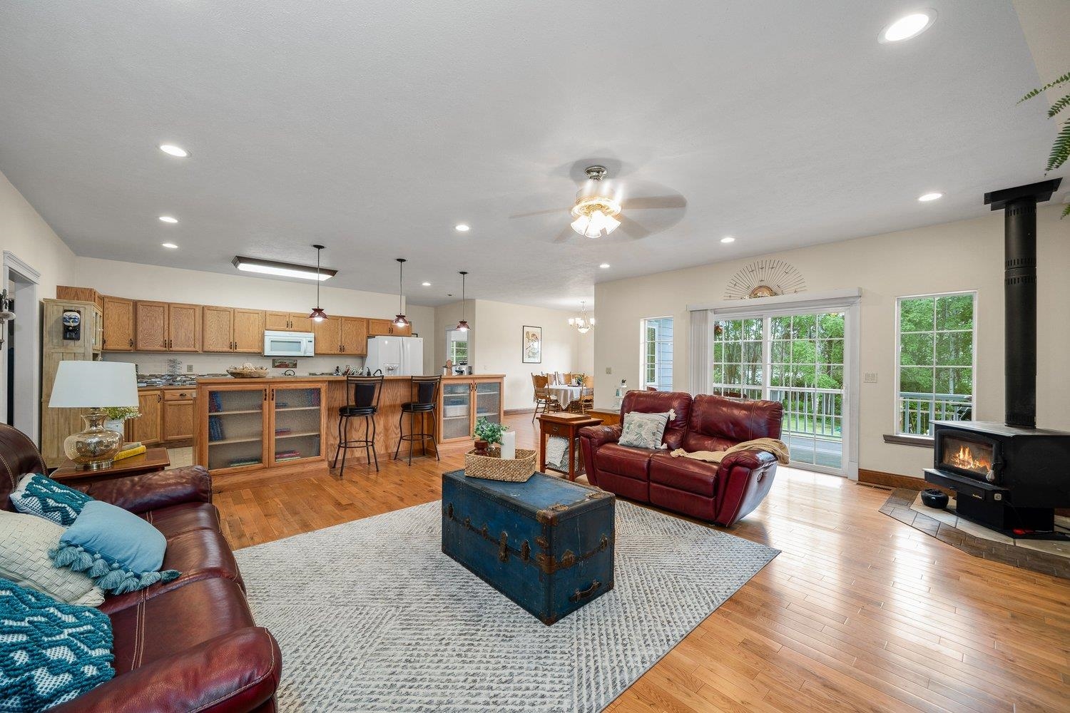 11225 South Meadow Road Medical Lake, WA 99022 - Photo 5 of 31 Gallery Image 5