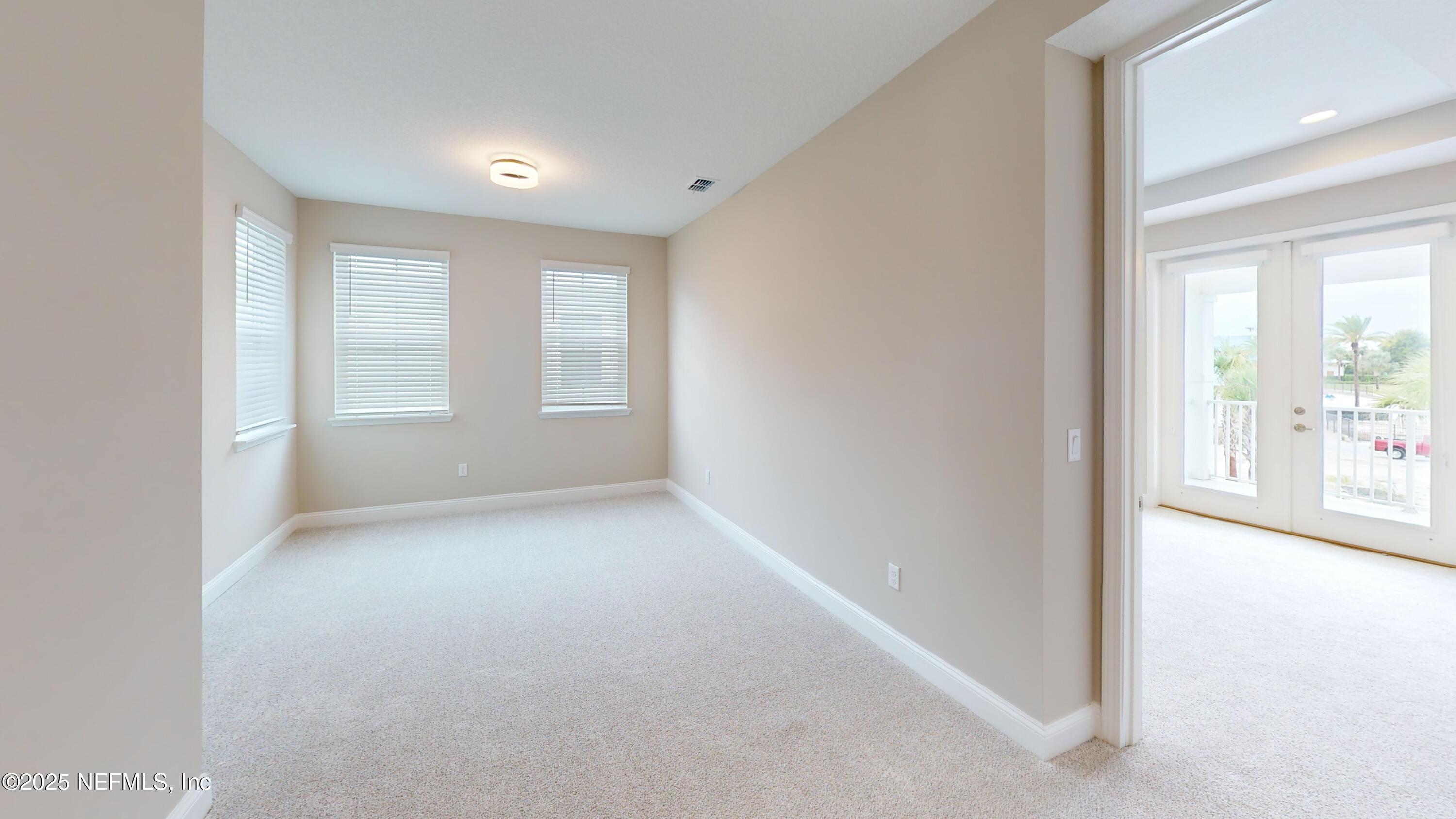 511 Marquesa Circle St. Johns, FL 32259 - Photo 34 of 44 an empty room with windows