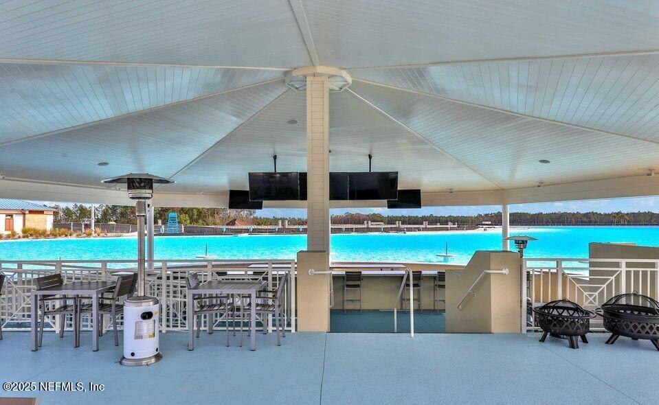 511 Marquesa Circle St. Johns, FL 32259 - Photo 44 of 44 a kitchen with lots of table and chairs