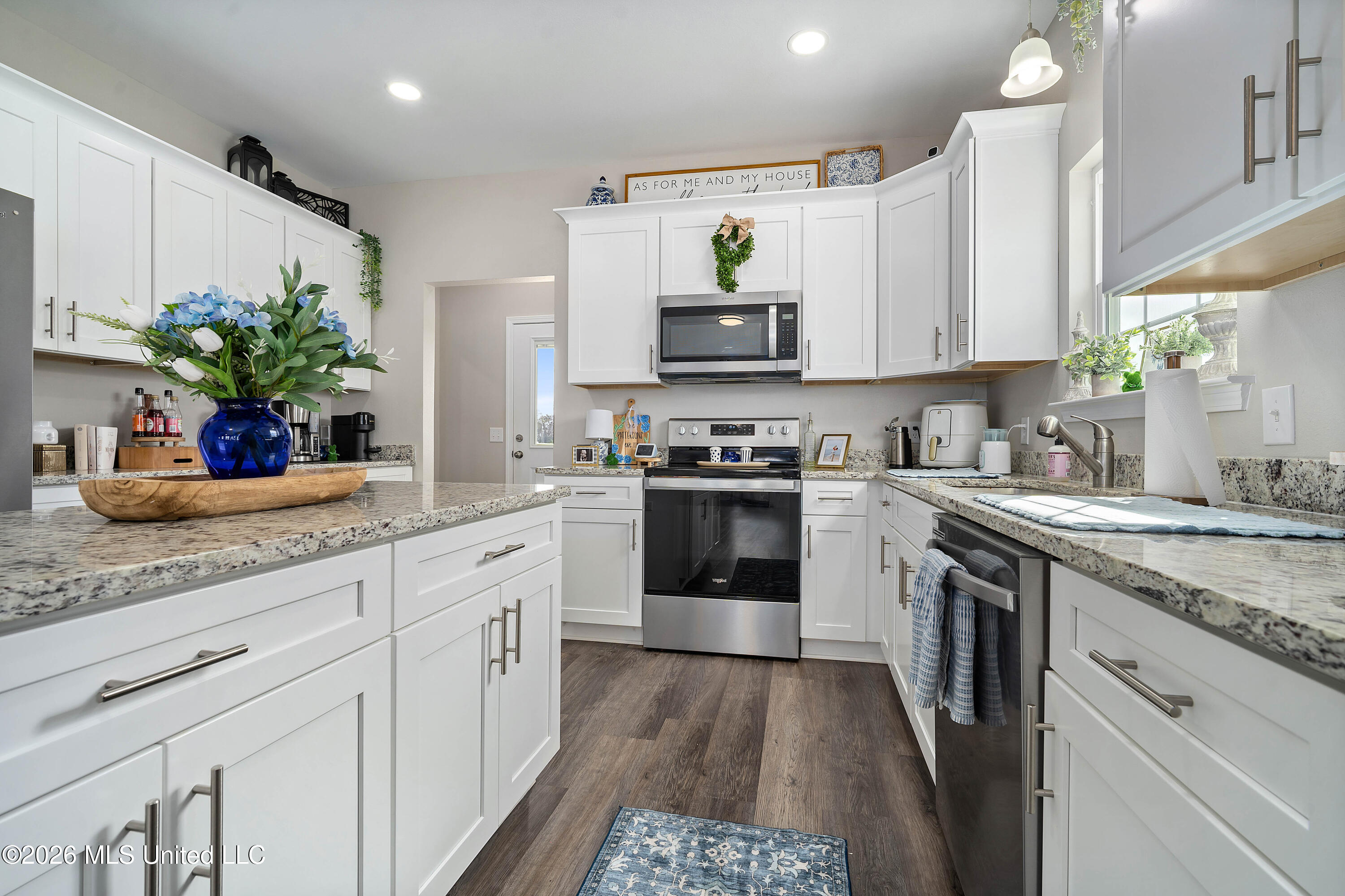 133 Willie Finch Road Lucedale, MS 39452 - Photo 4 of 23 IMG_0216