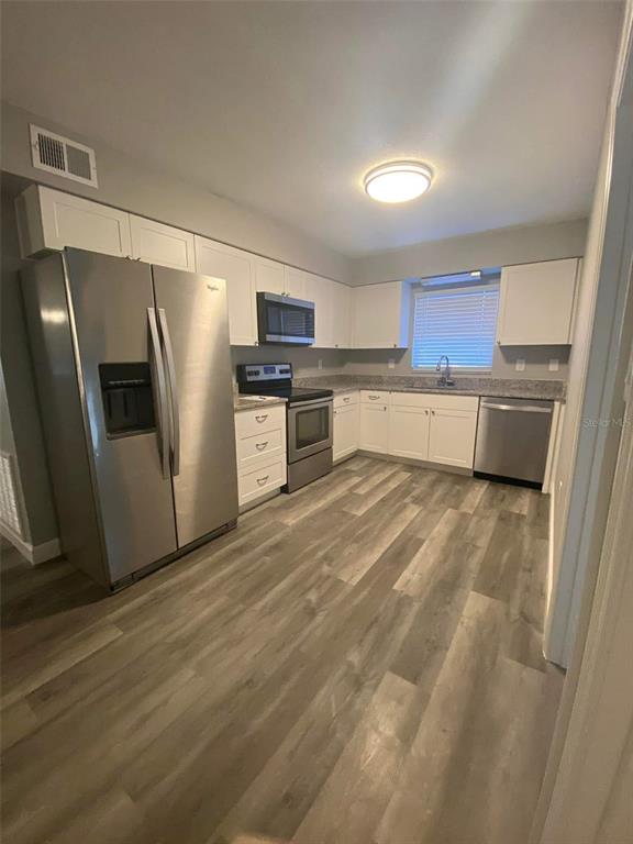 2709 Grand Island Shores Road, Unit 2709 Eustis, FL 32735 - Photo 4 of 9