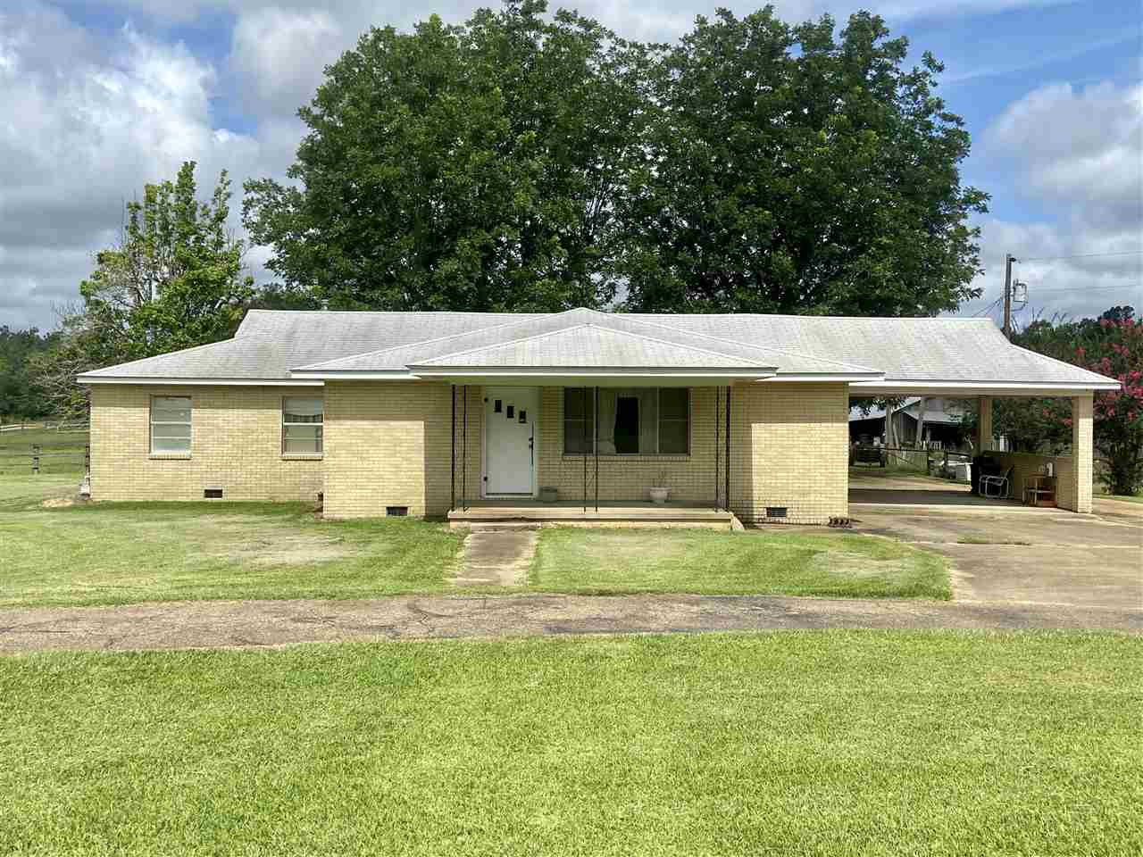 1051 Utica Road Crystal Springs, MS 39059 - Photo 2 of 27 Photo 2