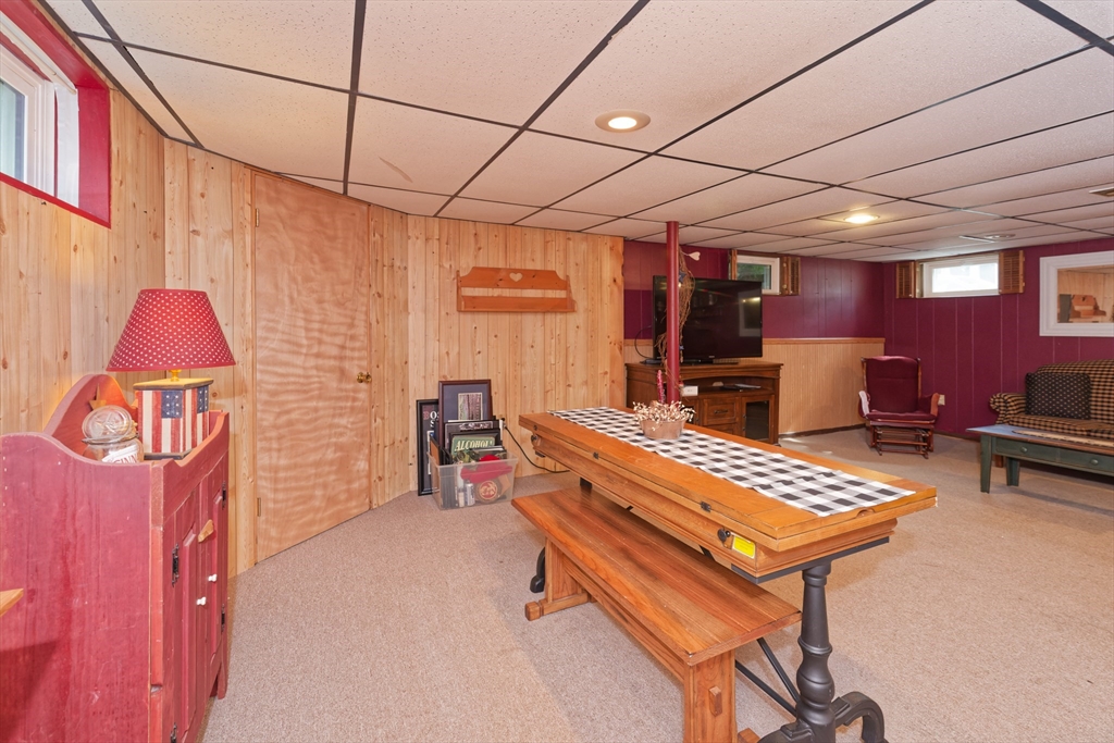 7 Rollinson Road Worcester, MA 01606 - Photo 29 of 33 Gallery Image 29