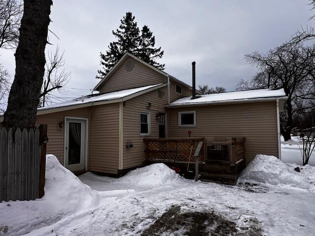 106 South B Street Cheboygan, MI 49721 - Photo 4 of 24 IMG_8583