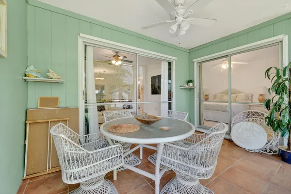 $435,900 | 262 Southeast Monterey Avenue, Stuart, FL 34996