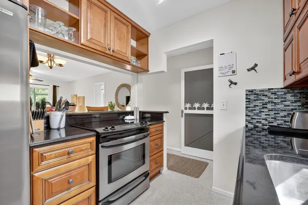 $435,900 | 262 Southeast Monterey Avenue, Stuart, FL 34996