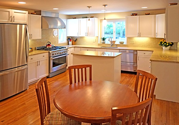 8 Rangeley Road Winchester, MA 01890 - Photo 10 of 24