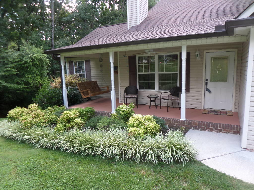 102 East Melbourne Road Oak Ridge, TN 37830 - Photo 2 of 34 Front Porch