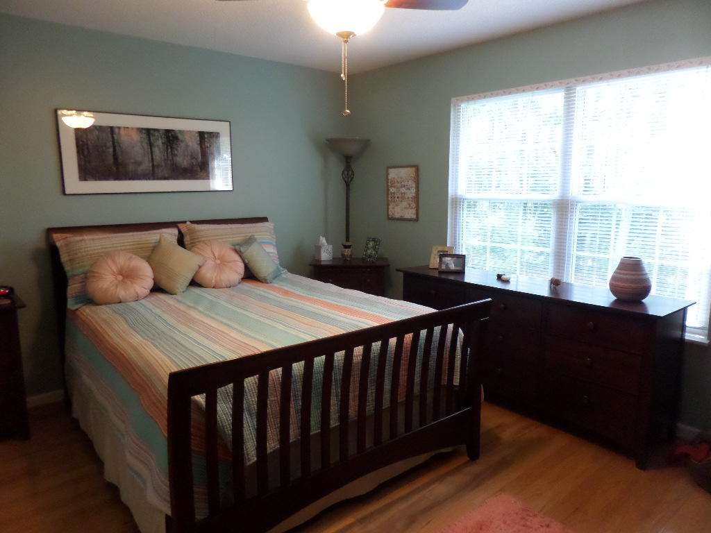 102 East Melbourne Road Oak Ridge, TN 37830 - Photo 11 of 34 Owner's Suite