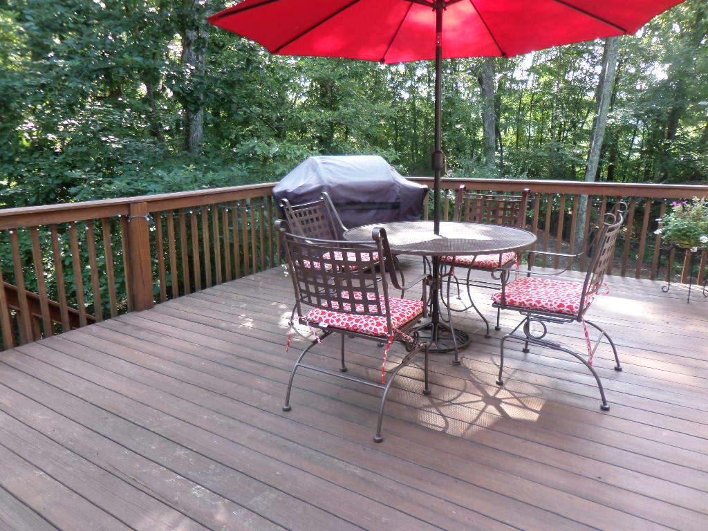 102 East Melbourne Road Oak Ridge, TN 37830 - Photo 21 of 34 Deck