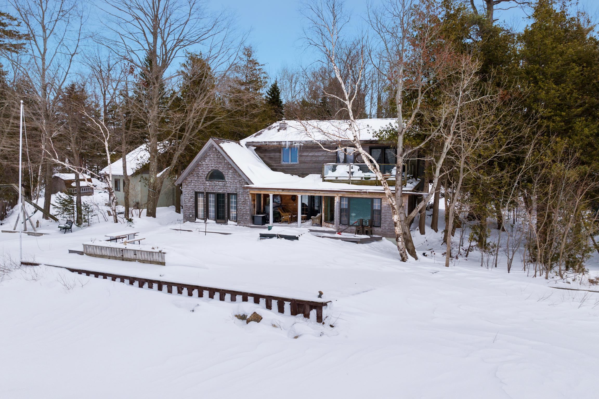 10 South Stony Point Road Suttons Bay, MI 49682 - Photo 48 of 58